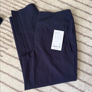 6 petite NAVY BLUE ENDLESS PANT ATHLETA
